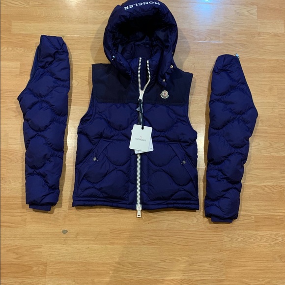 Moncler Arles Blue Down Jacket/ Detachable sleeves